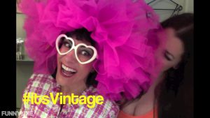 #InstaFamous: Viva la Vintage