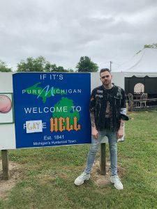The Town Of Hell, Michigan Is Now Called Gay Hell. I ‘m Screaming
