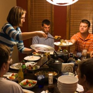 Topics I Don ‘t Want to Talk to my Family About During Christmas Dinner